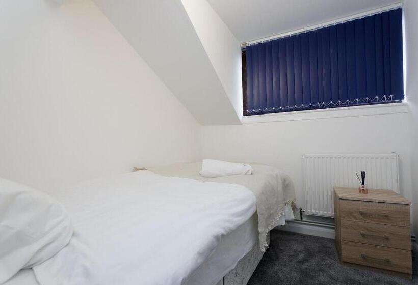 Towler House Apartments 6 Beds In 3 Bedrooms