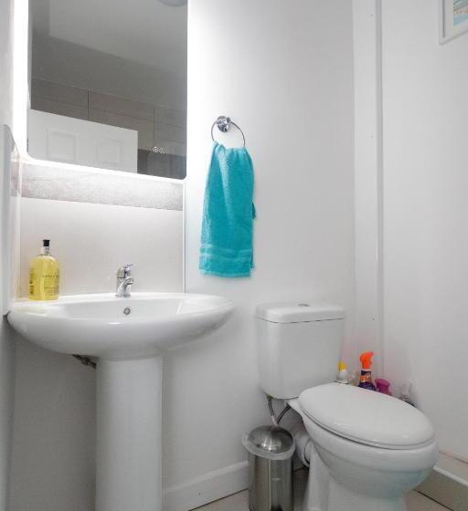 Towler House Apartments 6 Beds In 3 Bedrooms