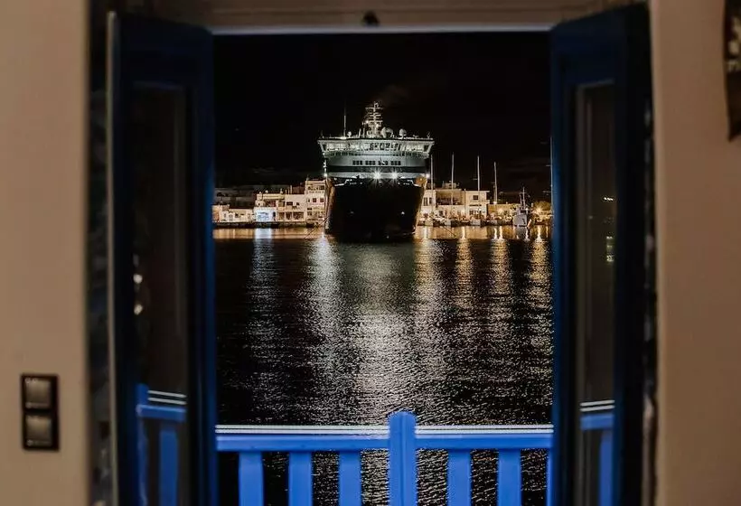 Amorgis Seaside Villa