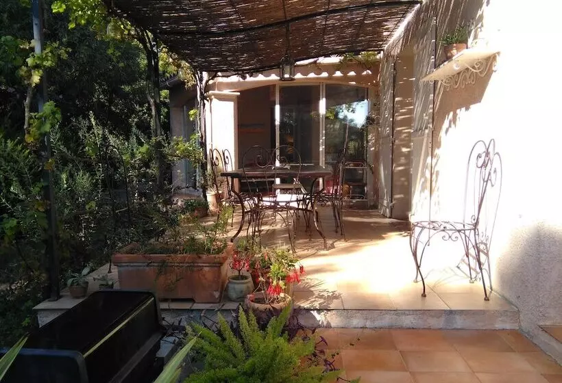 Bed and Breakfast Escale De Charme