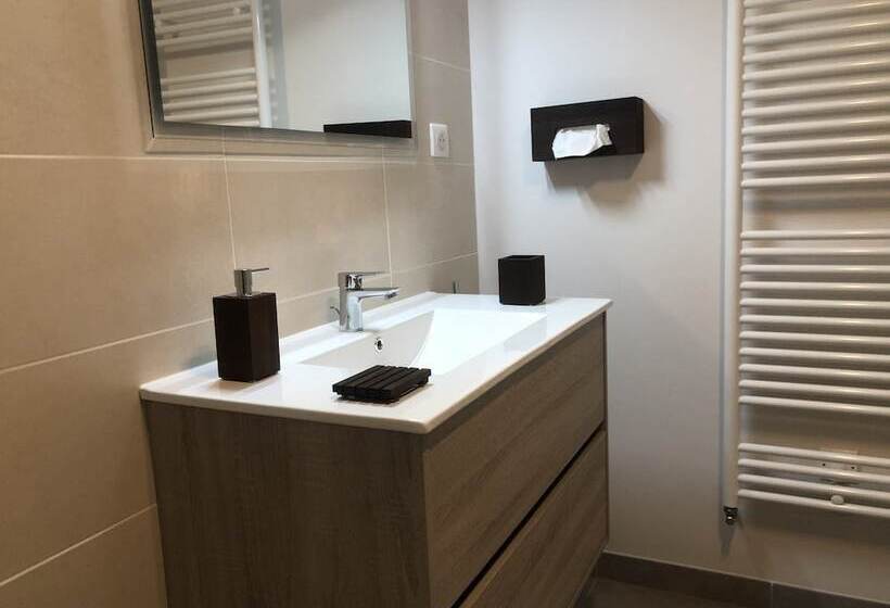 Bed and Breakfast Maison Blanche