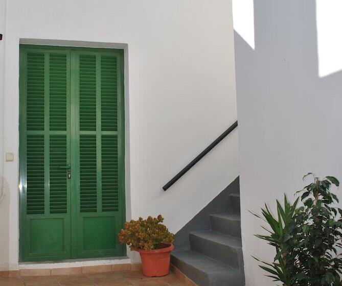 Can Moranta By Localite