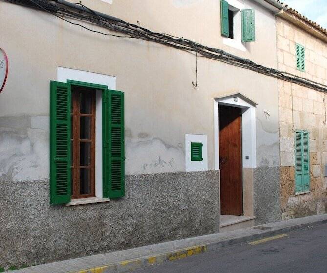 Can Moranta By Localite