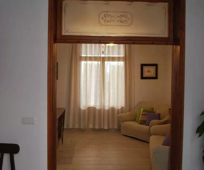 Can Moranta By Localite