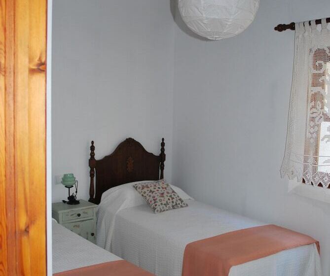 Can Moranta By Localite