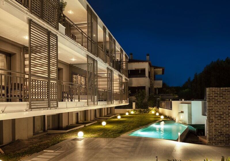 Eco Green Residences & Suites