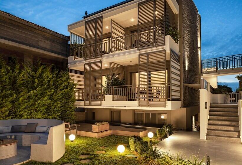 Eco Green Residences & Suites