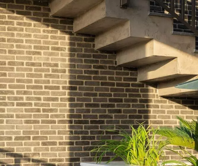 Eco Green Residences & Suites