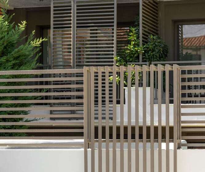 Eco Green Residences & Suites