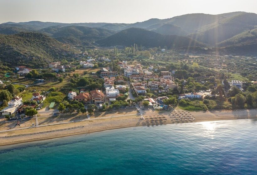 Eco Green Residences & Suites