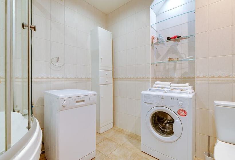 Heart Of The City Apart. L11