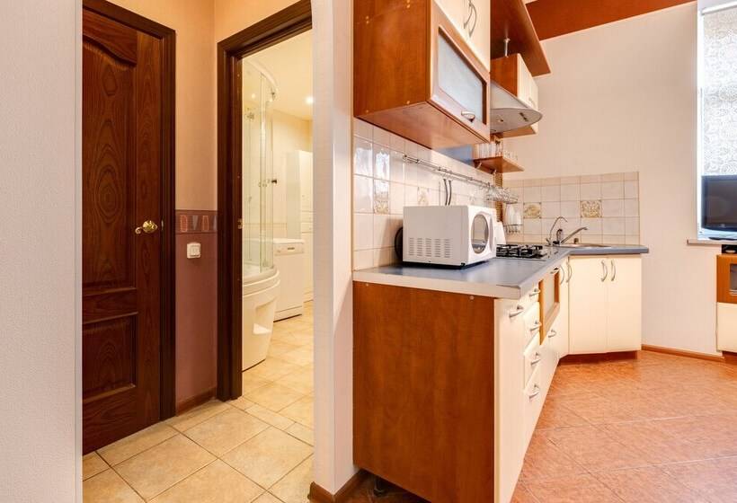 Heart Of The City Apart. L11