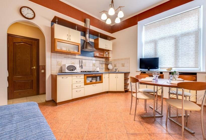 Heart Of The City Apart. L11