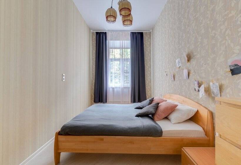 Heart Of The City Apart. L11