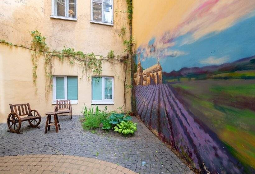 Heart Of The City Apart. L11