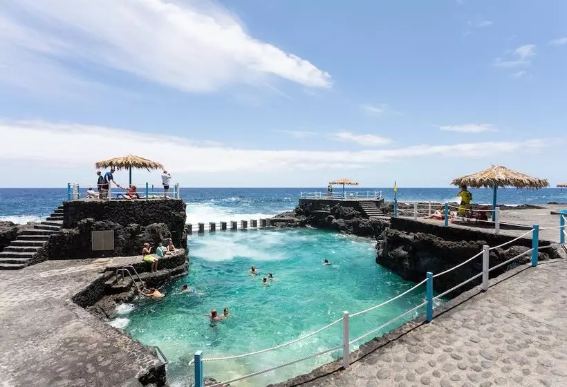 Home2book Sea Side Charco Azul Pool Apartment Wifi