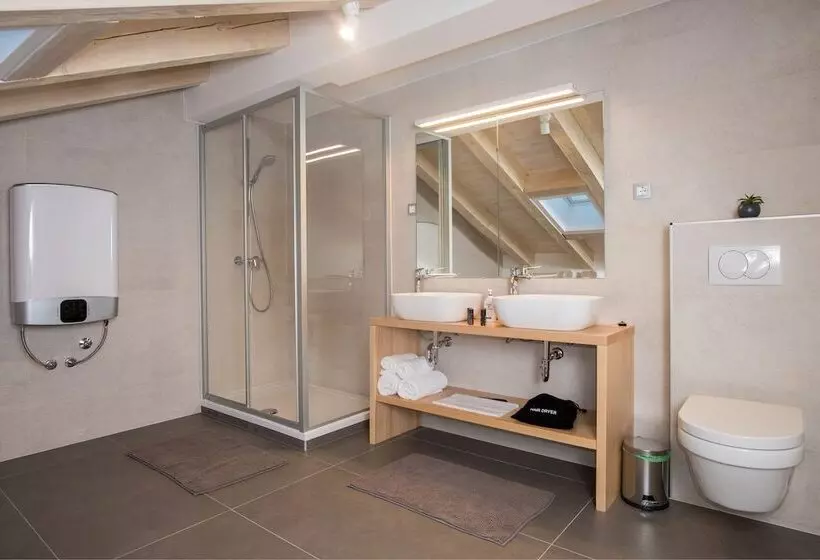 Majatalo Boutique Rooms Mirabilis