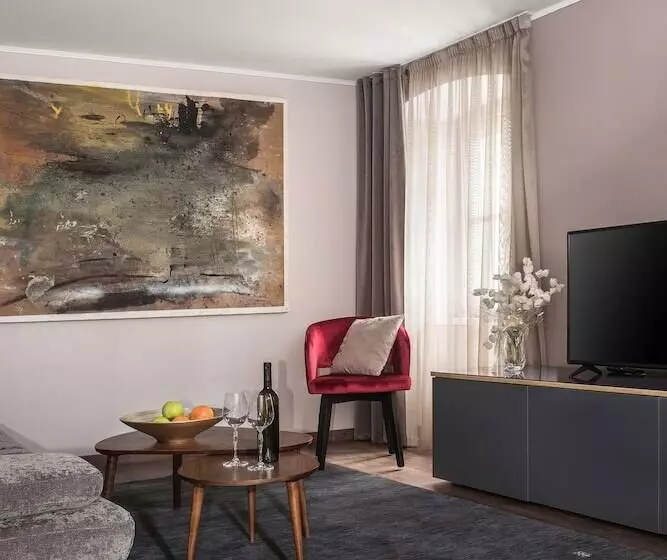 Majatalo Boutique Rooms Mirabilis