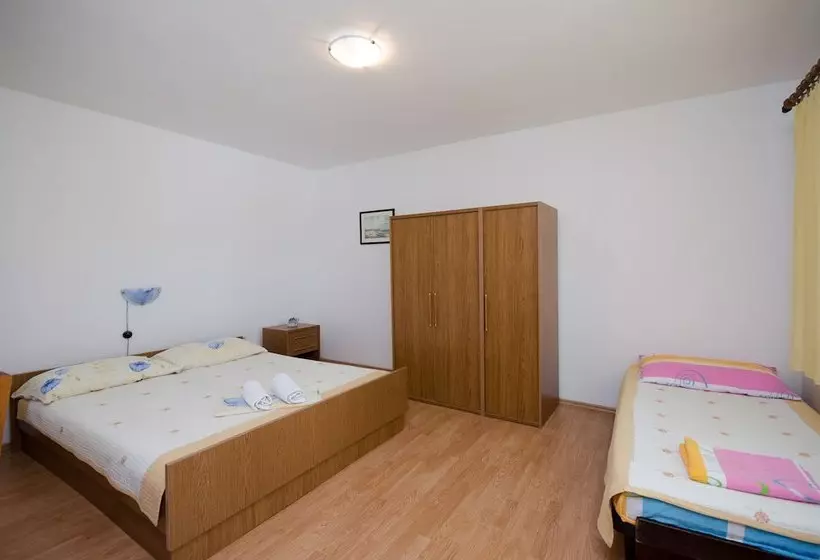 Apartment Bigterrace