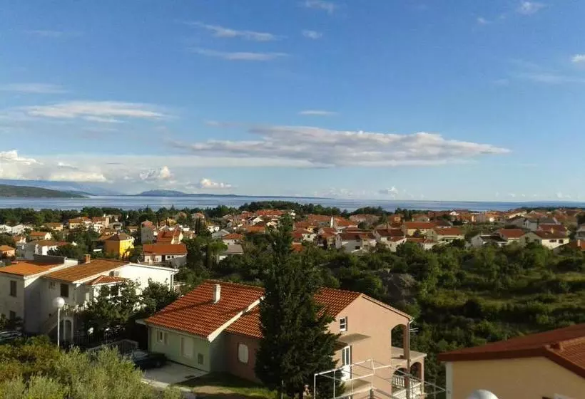 Apartment Goran