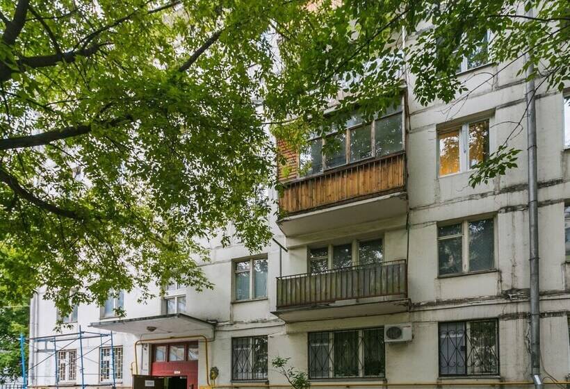 Apartment On Perunovskiy 4 10