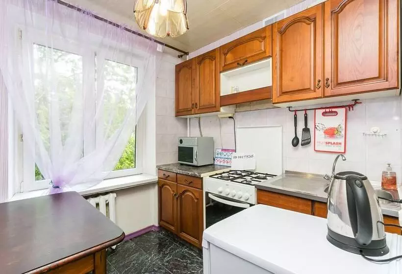 Apartment On Perunovskiy 4 10