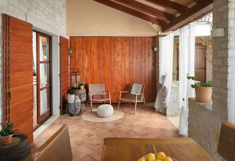 Apartments Valter 881