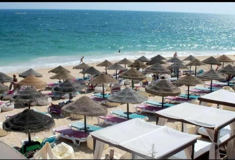 Casa Blu, Beach Boho Chic, Beach And Pool Fast Wifi