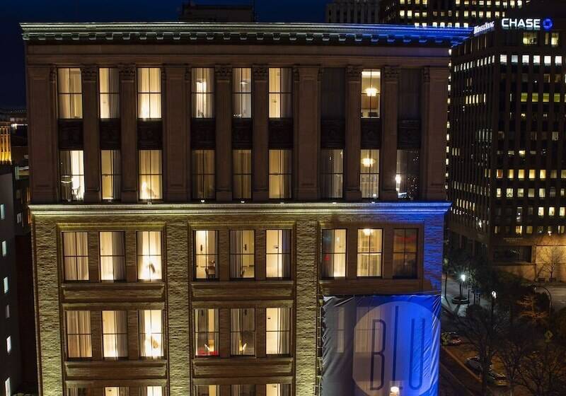 هتل Blutique, Akron, A Tribute Portfolio