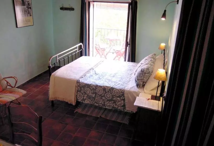 Spacious House In Hornos With Mountain View