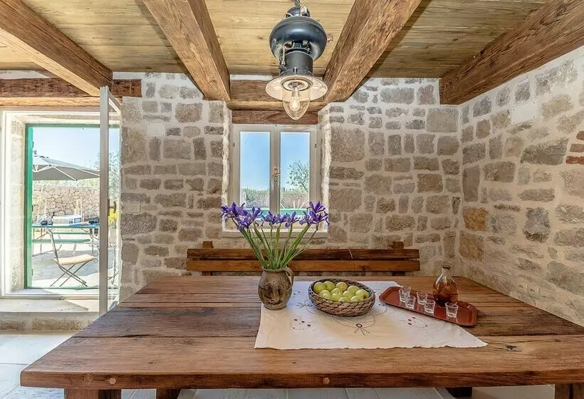 Holiday Home Lipa