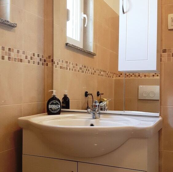 ペンション Apartments And Rooms Danijel