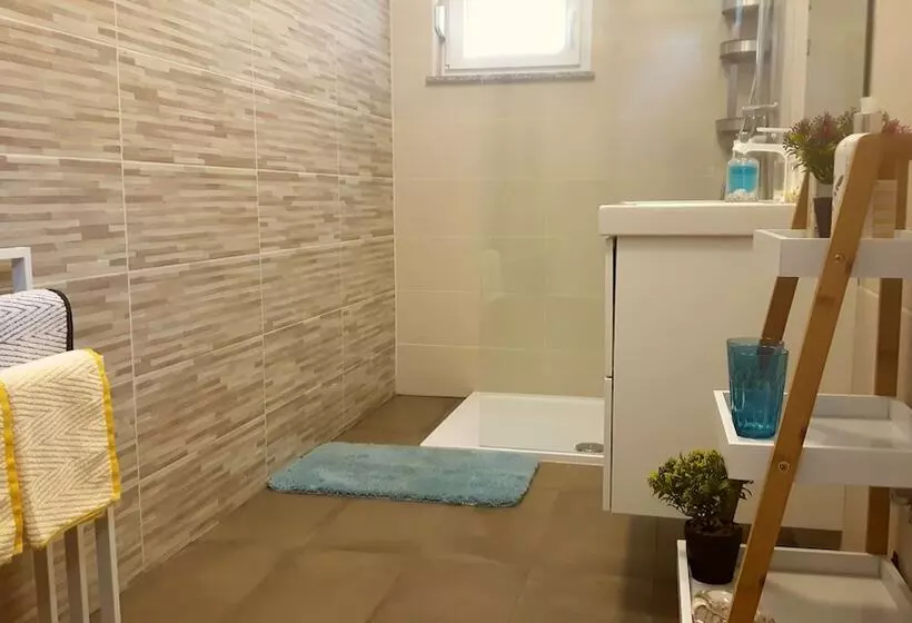 ペンション Apartments And Rooms Danijel