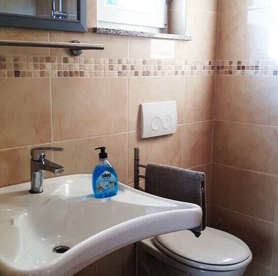 ペンション Apartments And Rooms Danijel