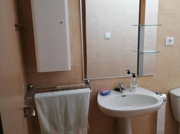 بنسيون Cabo De Palos Rooms