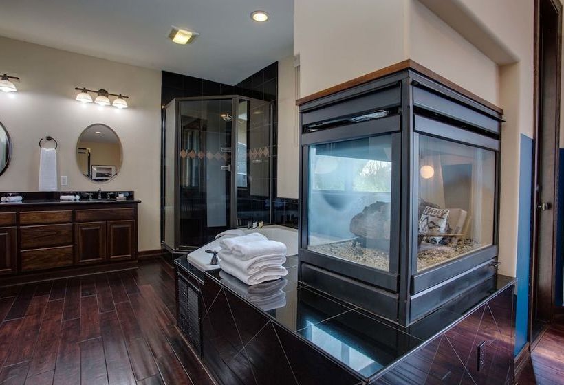 Stunning 5br/3.5ba House In La Jolla