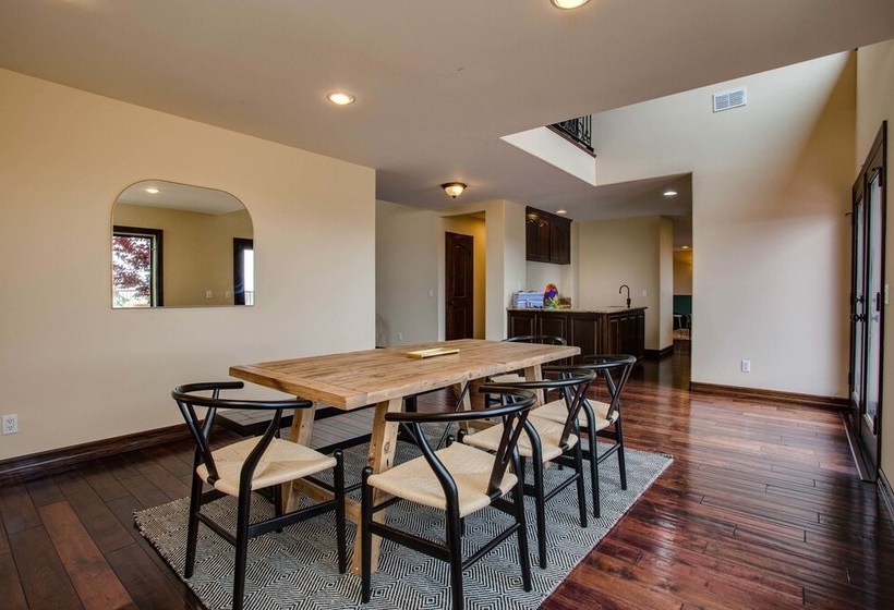 Stunning 5br/3.5ba House In La Jolla