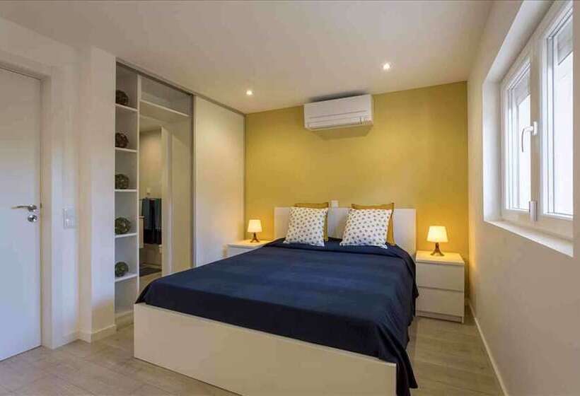 Vicky Rae Beach House