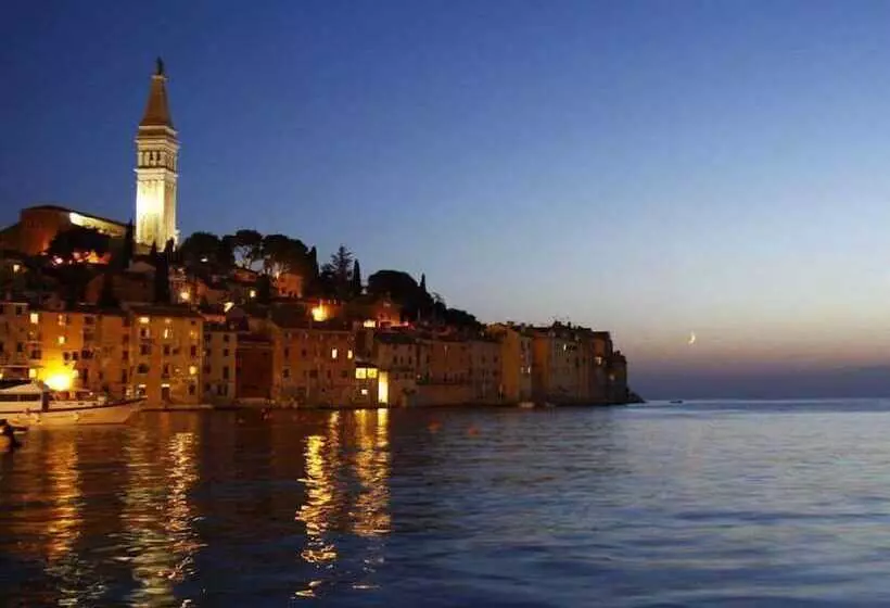 Apartment Tomy / Studio Terrace A1