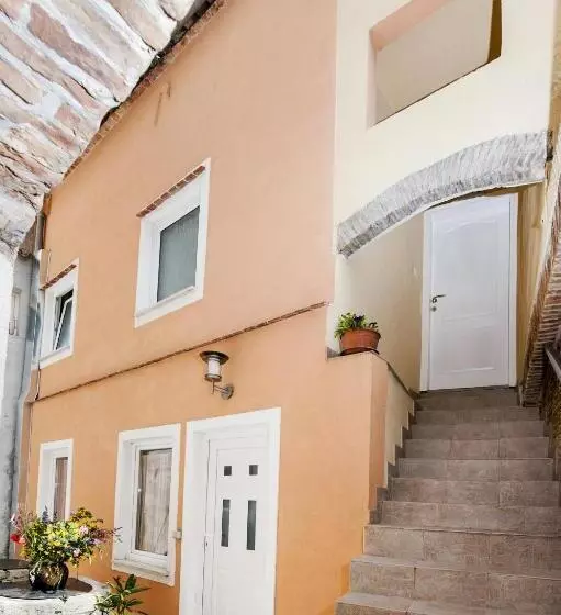 Apartment Tomy / Studio Terrace A1