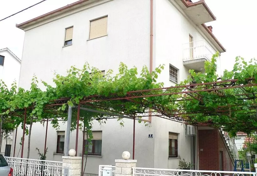 Apartments Amari
