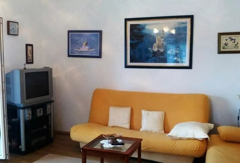 Apartments Jagoda / Splitska/ A1 Two Bedrooms