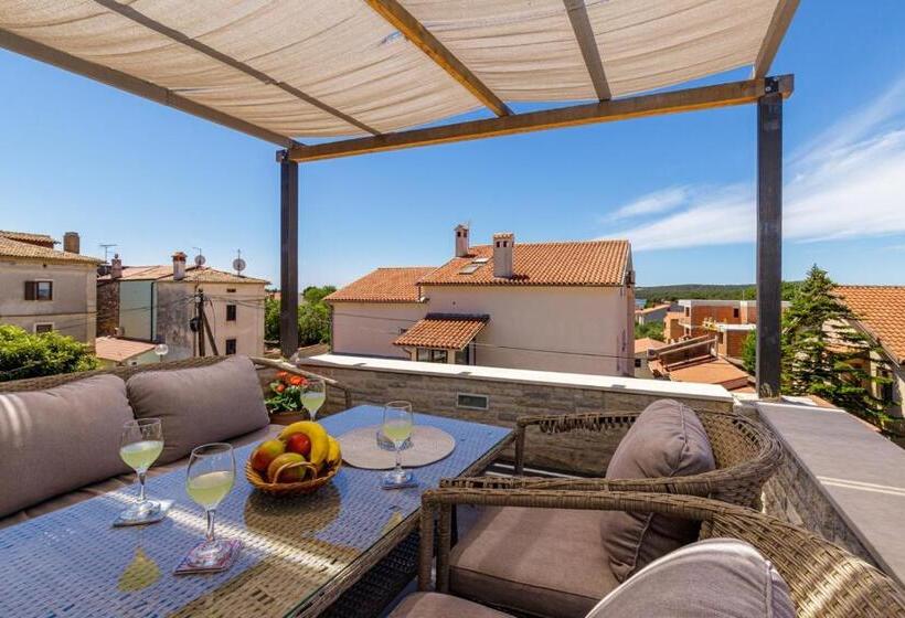 Apartments Mirjana Medulin