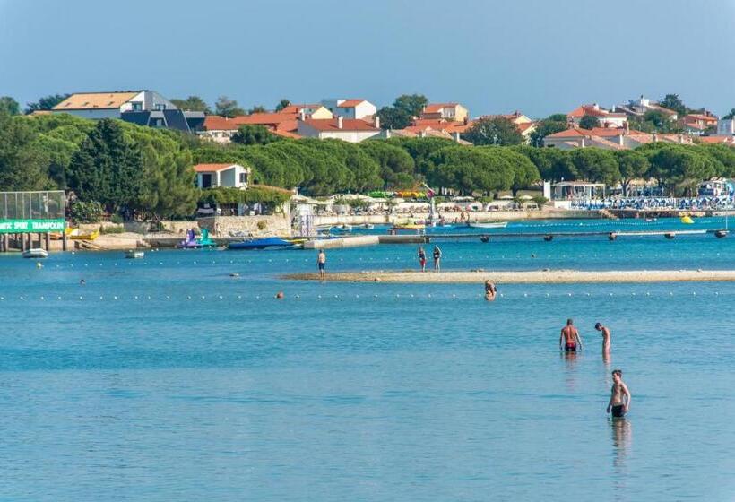 Apartments Mirjana Medulin