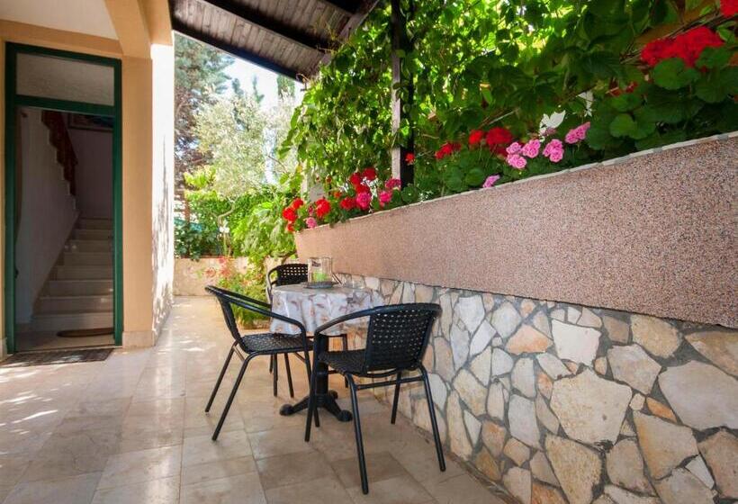 Apartments Sunčica 1613