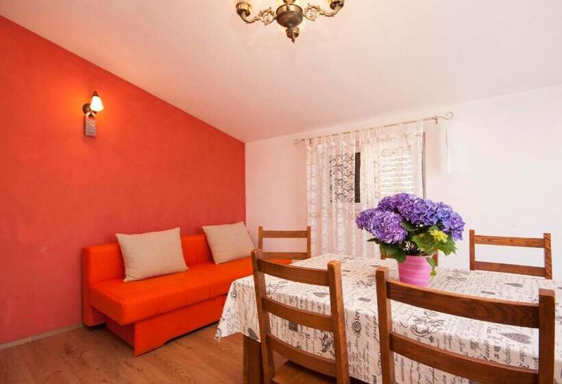 Apartments Sunčica 1613