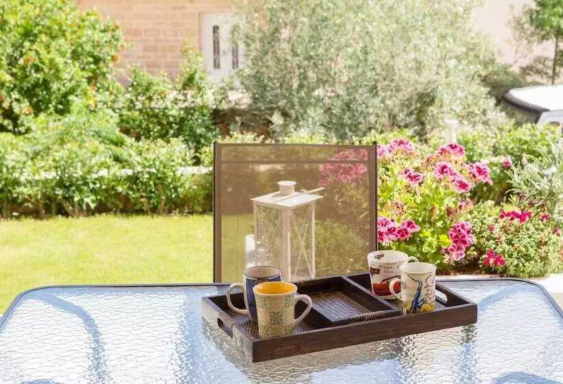 Bright & Spacious Two Floor Family Garden Home