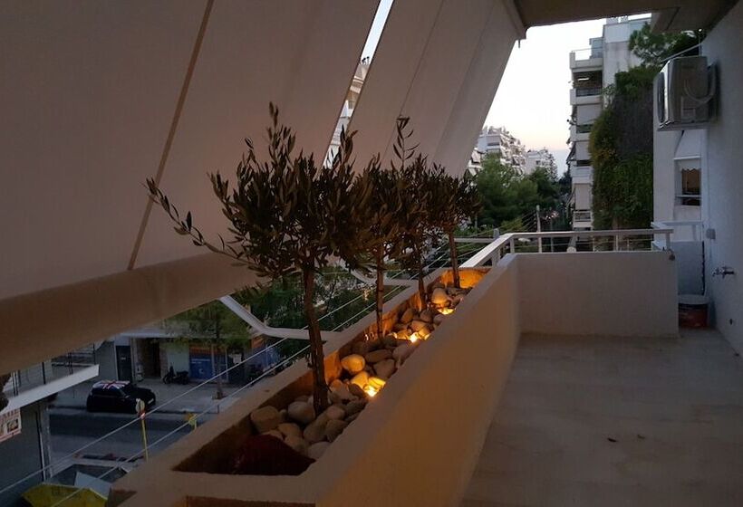 Captain S Luxury Suite