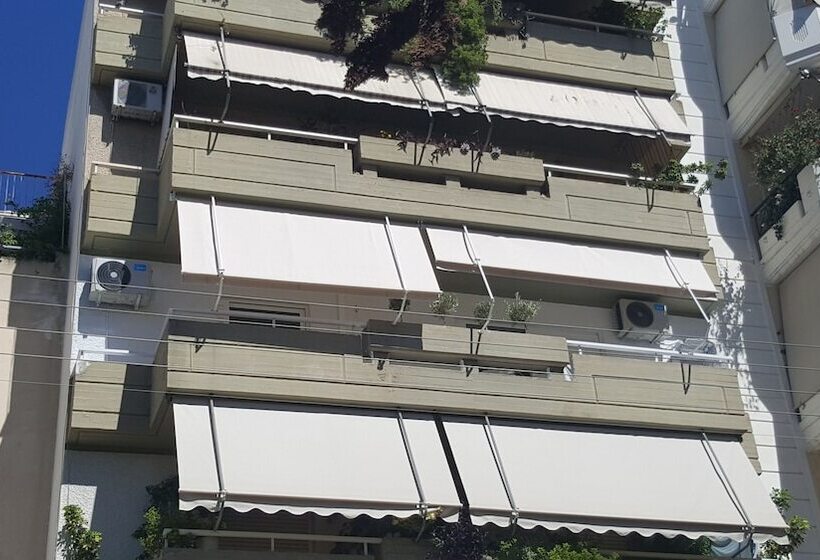 Captain S Luxury Suite