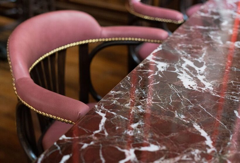 Hotel House Of Gods Royal Mile